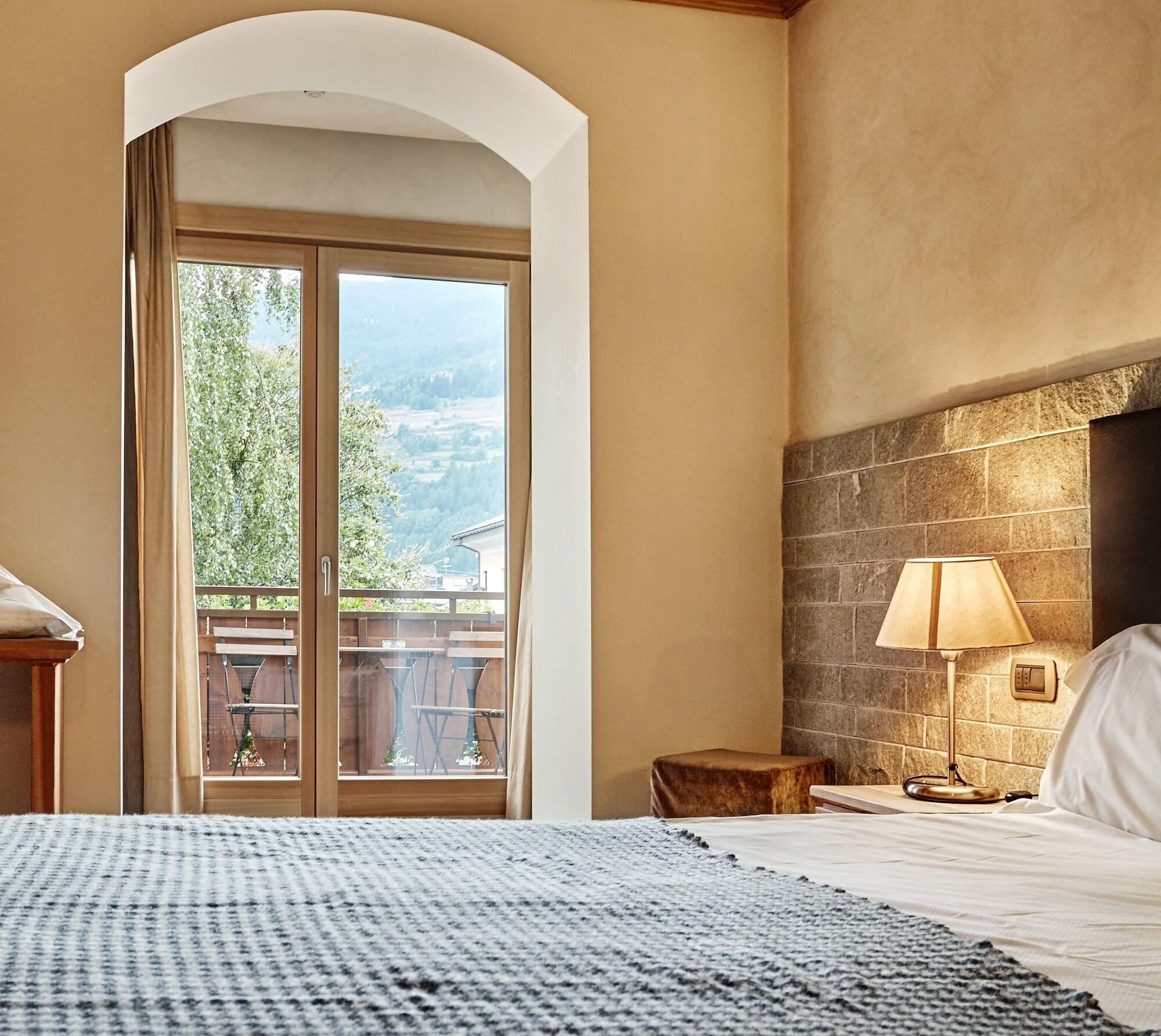 Hotel Rezia Bormio Kültér fotó