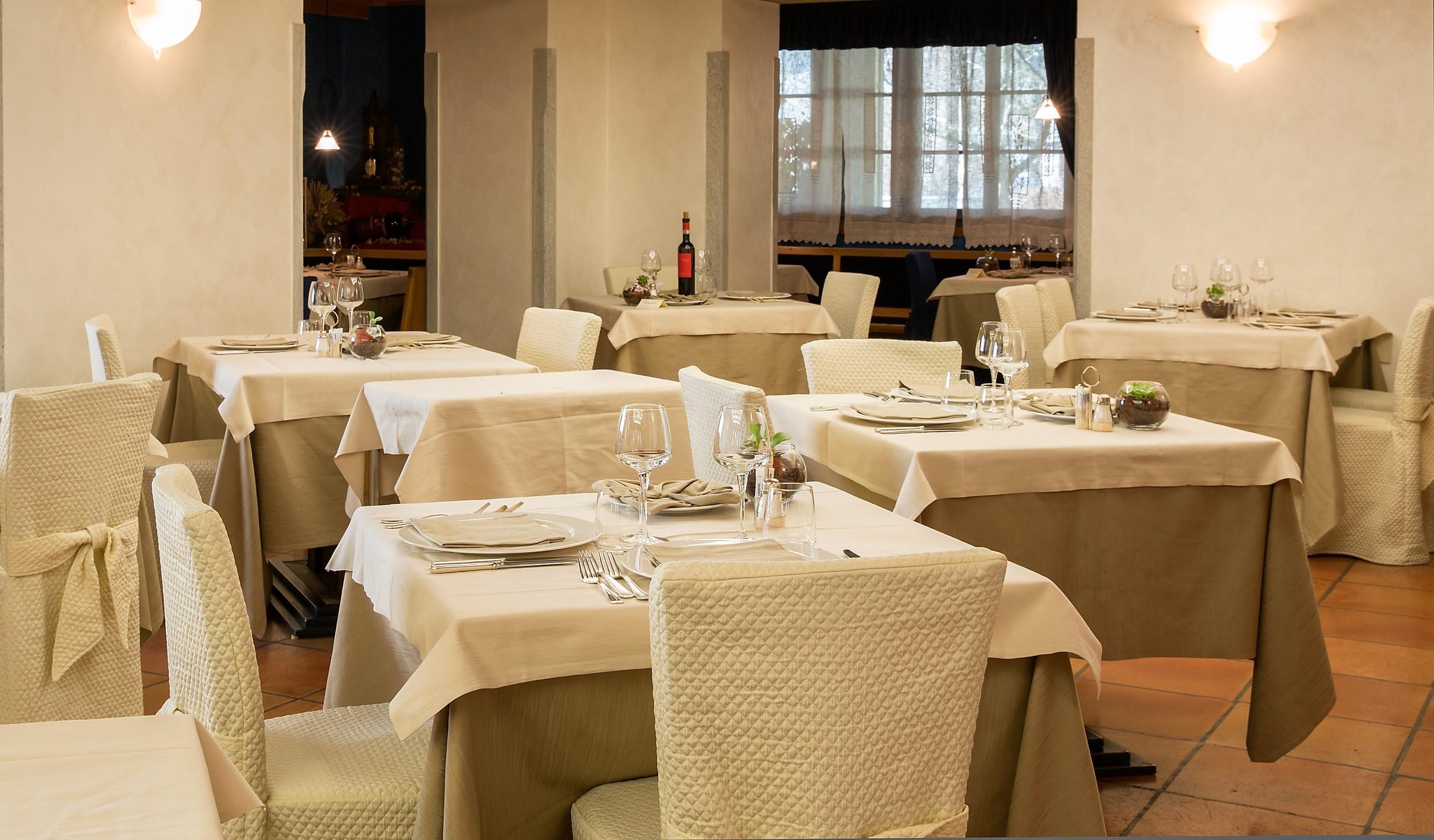 Hotel Rezia Bormio Kültér fotó